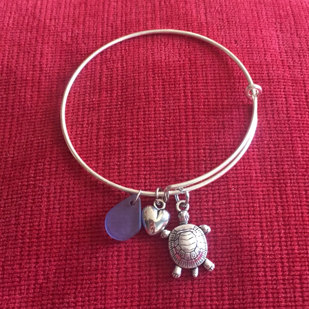 ✨3 for $15 deal✨: Bracelet with Maine sea glass